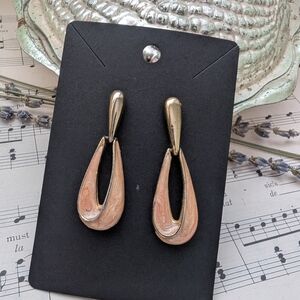 Vintage Goldtone Pink and Cream Drop Earrings